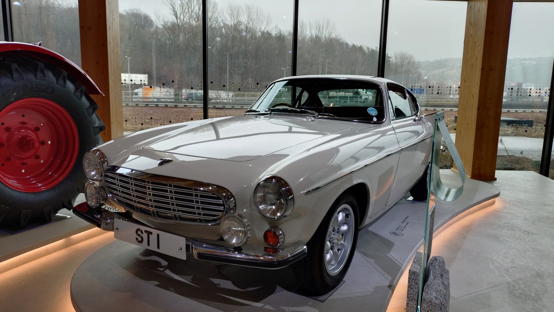 Volvo 1800