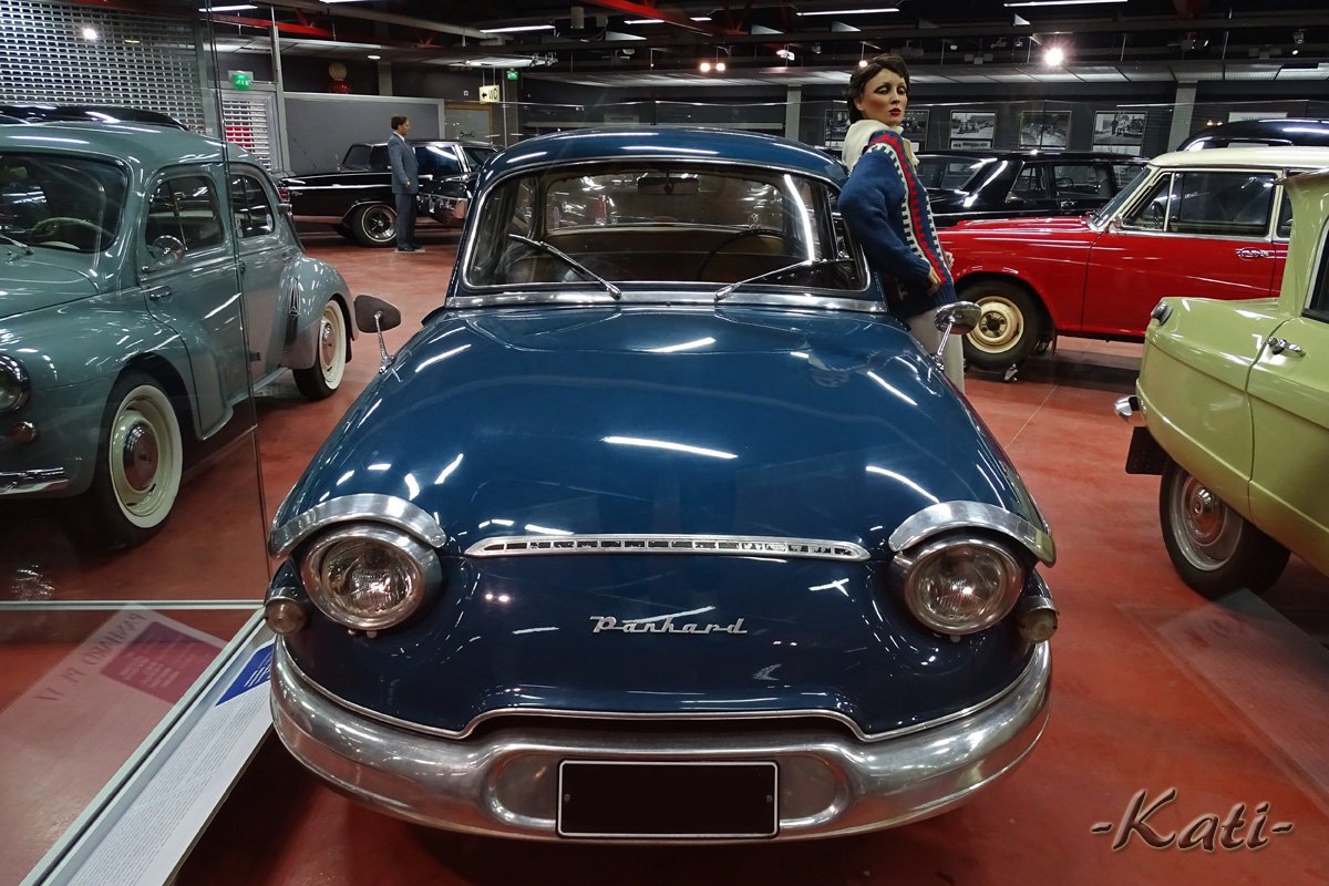 Panhard PL 17
