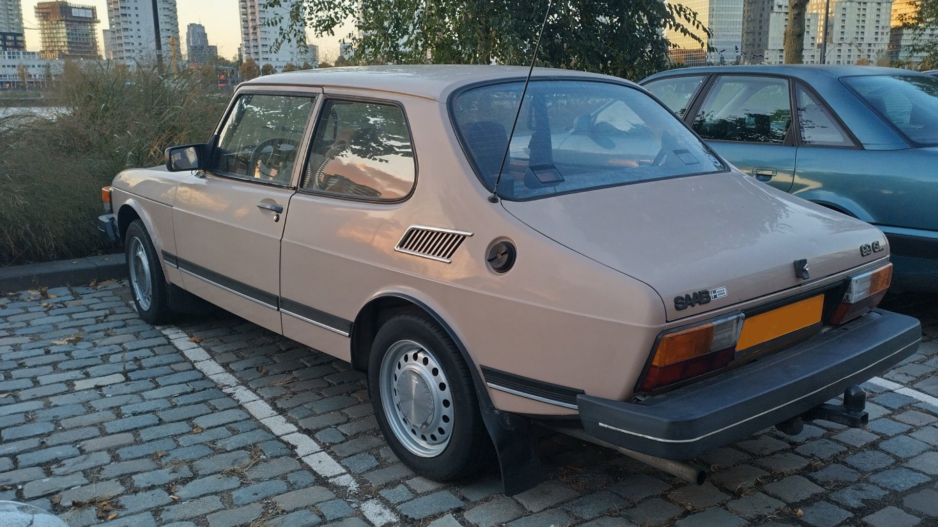 Saab 99
