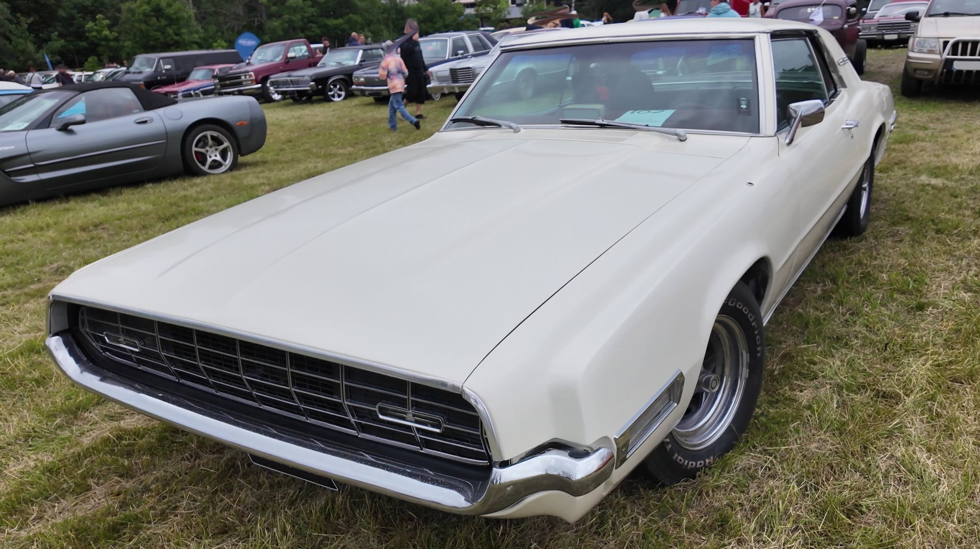 Ford Thunderbird