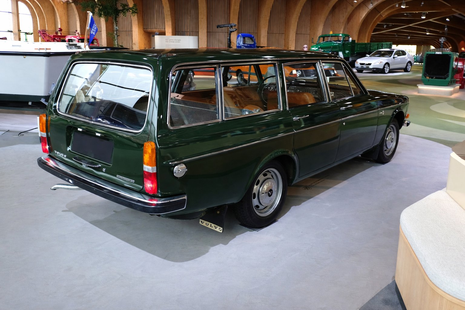 Volvo 145