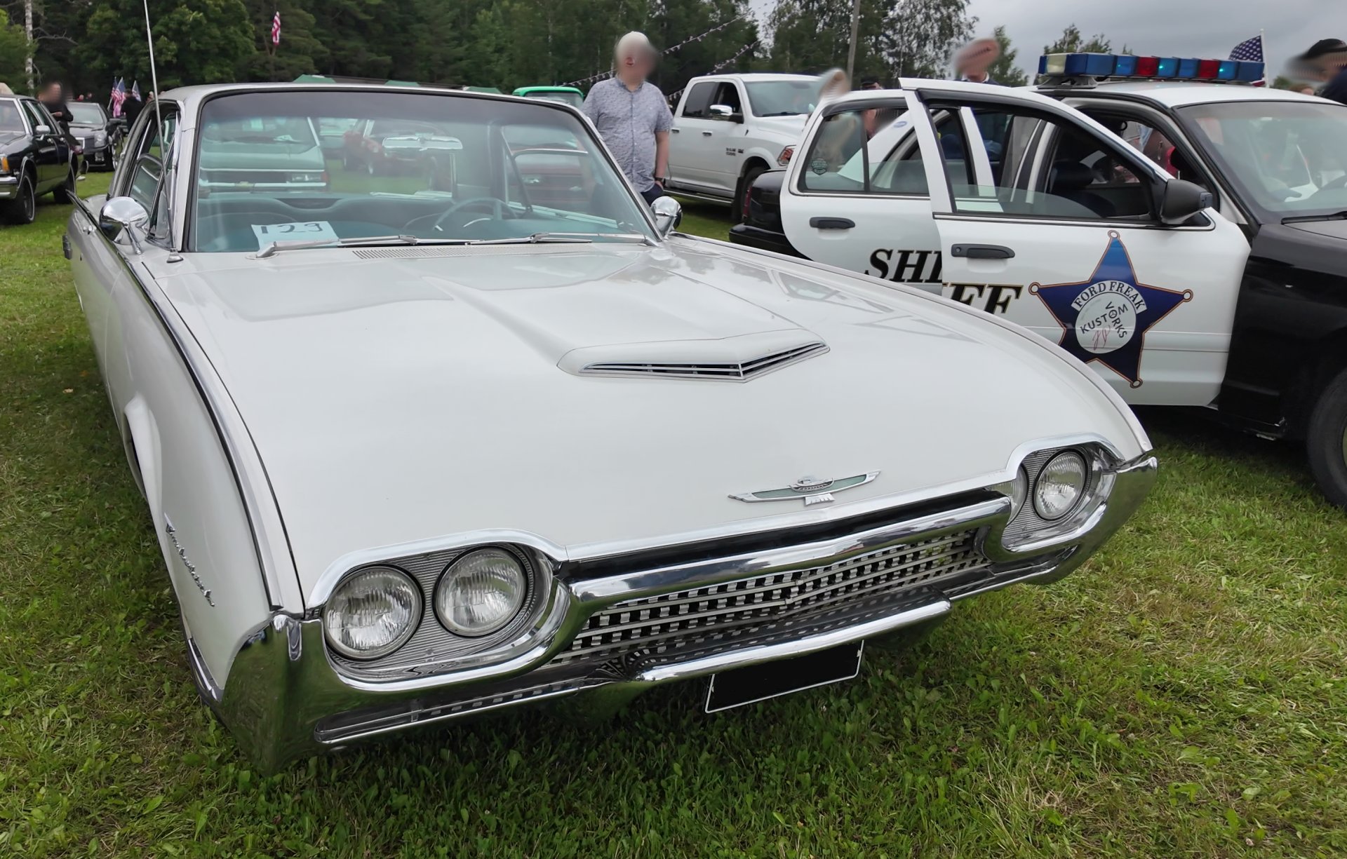 Ford Thunderbird