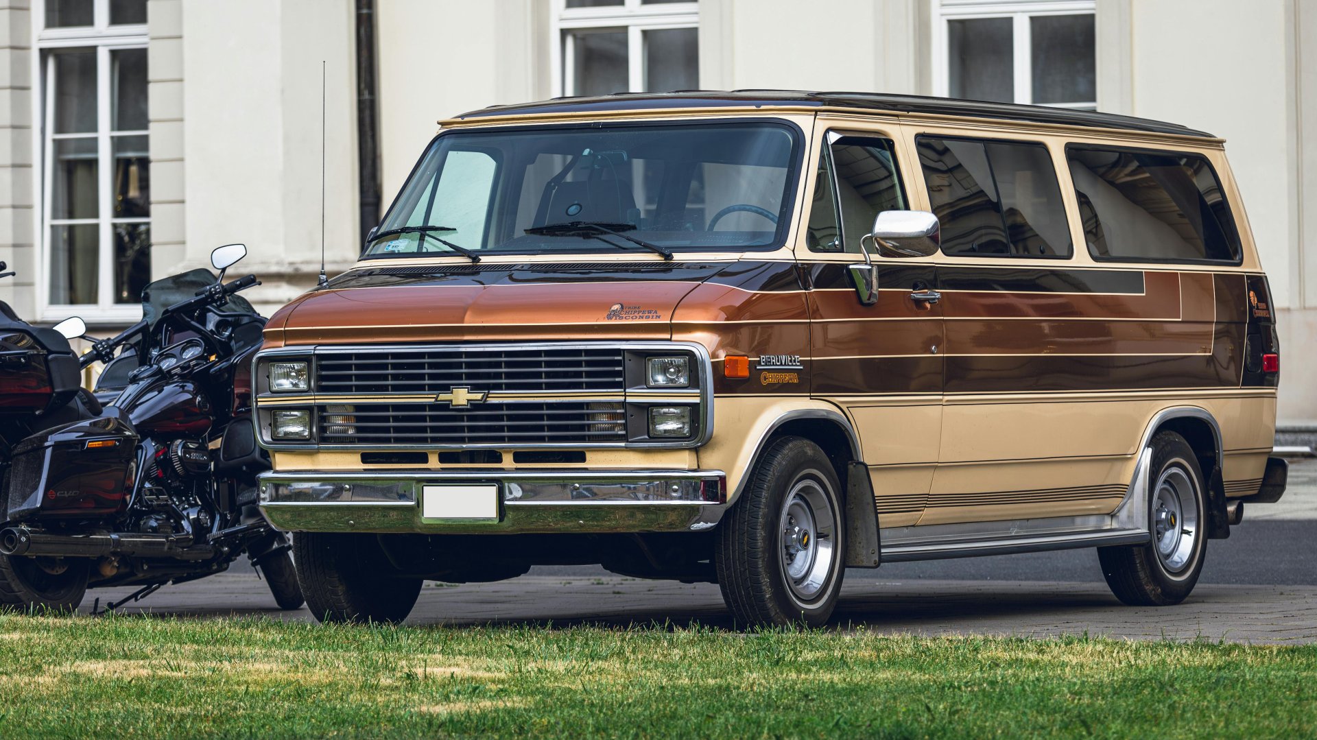 Chevrolet Beauville Sportvan G20