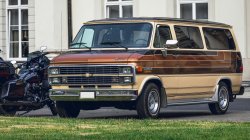 Chevrolet Beauville Sportvan G20